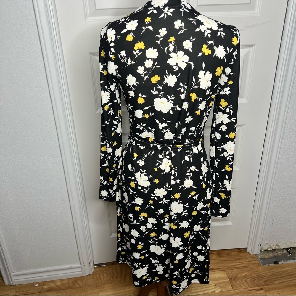 NWT Ann Taylor Floral Wrap Dress – Black – Size 8 - Picture 9 of 9